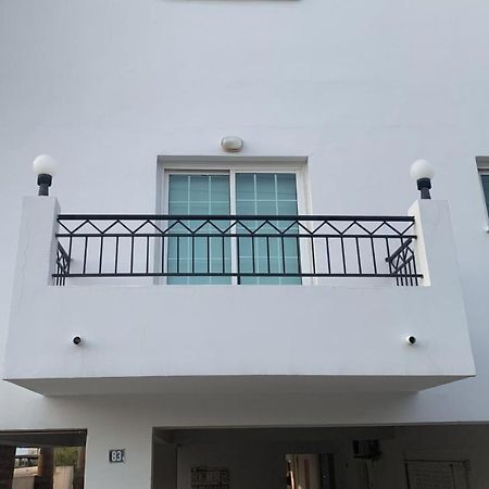 Kika Court 2 Apartment Paralimni Exterior photo