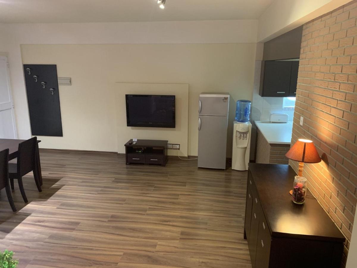 Kika Court 2 Apartment Paralimni Exterior photo