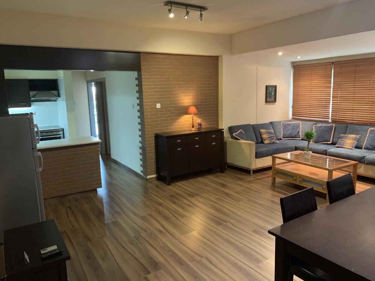 Kika Court 2 Apartment Paralimni Exterior photo